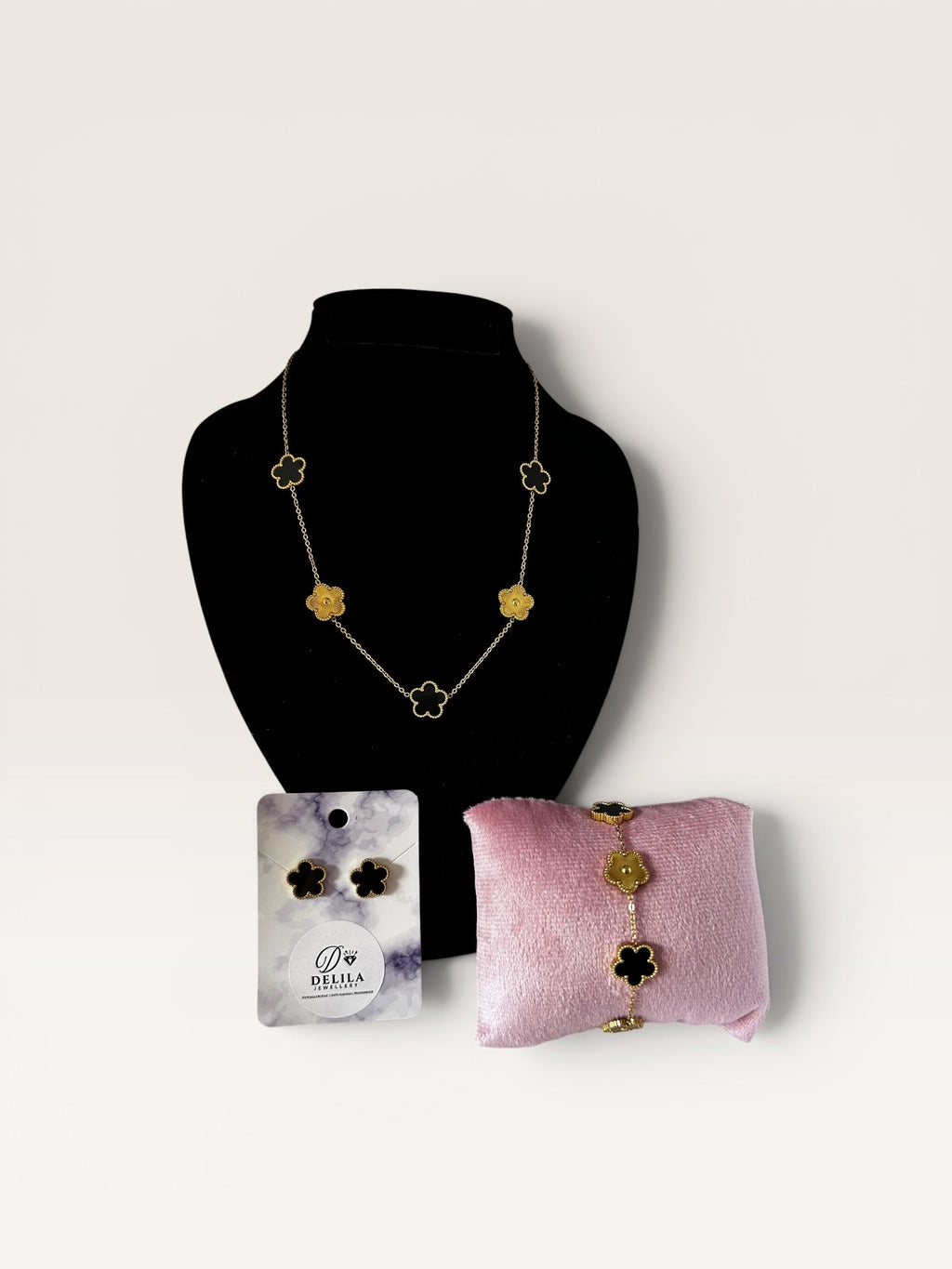 Stainless Steel Black & Gold Five Clover Jewellery Set – 3 Piece - Delila Jewellery NZ